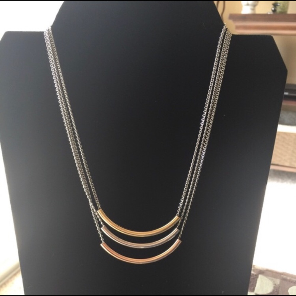 Fossil tri color necklace